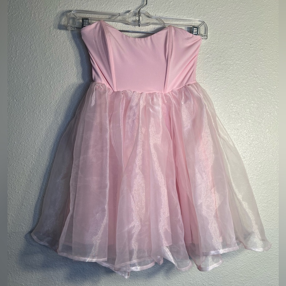 Lucy in the Sky strapless tulle babydoll mini dress